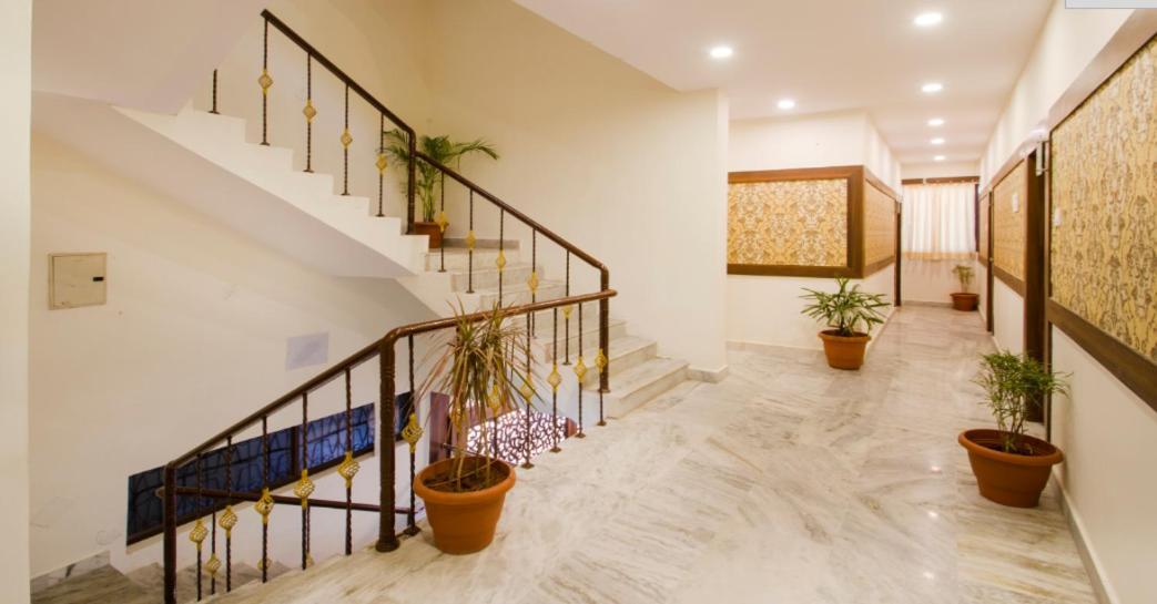 Hotel Grand Ashirwad By Wb Inn Secundurabad Kültér fotó